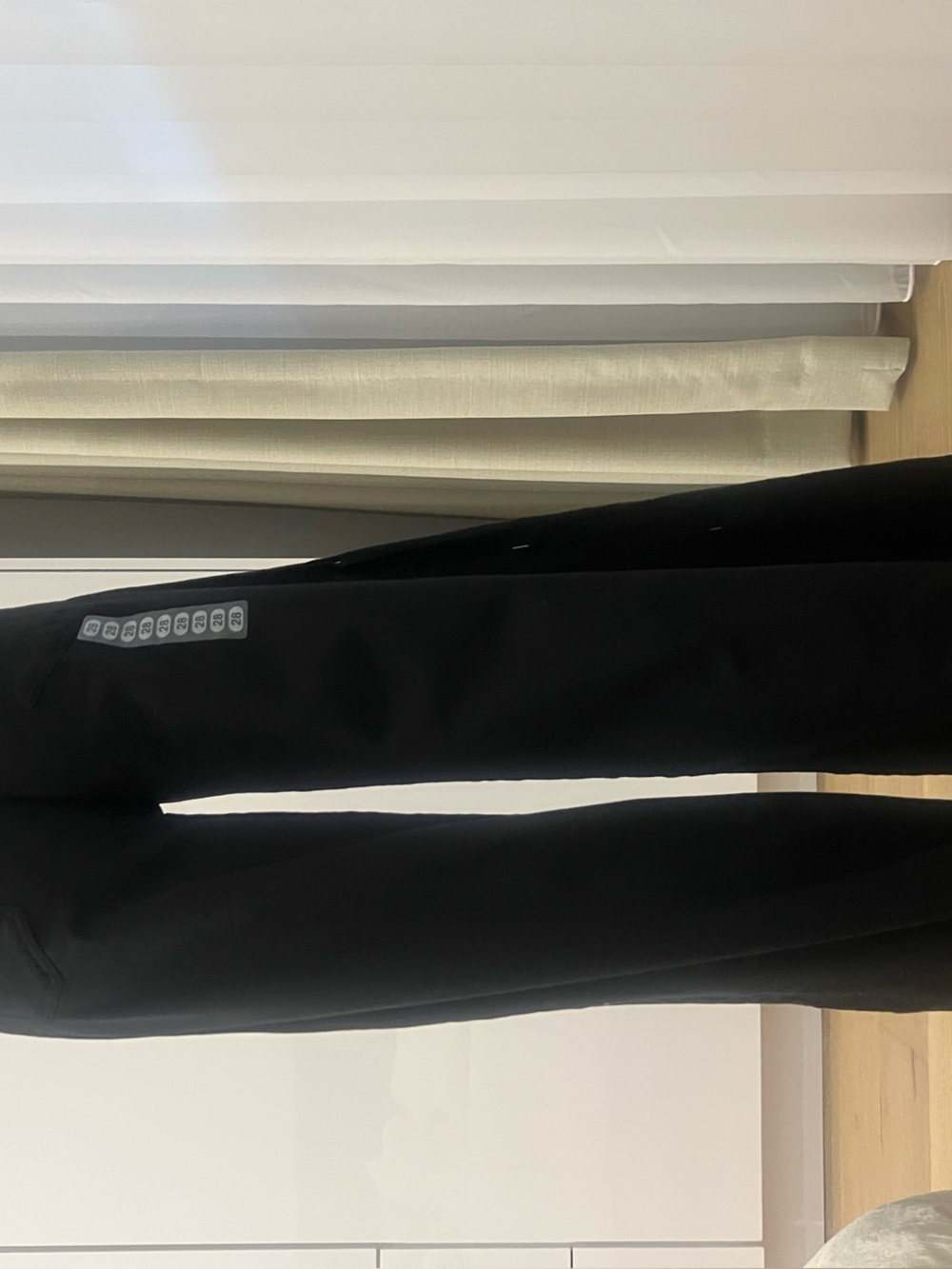 Citizens Of Humanity Black Wide-Leg High-Rise Jeans - Picture 11 of 11
